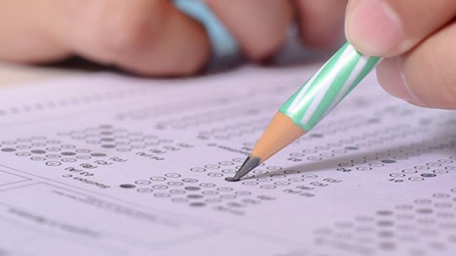 pencil markinga multiple choice question