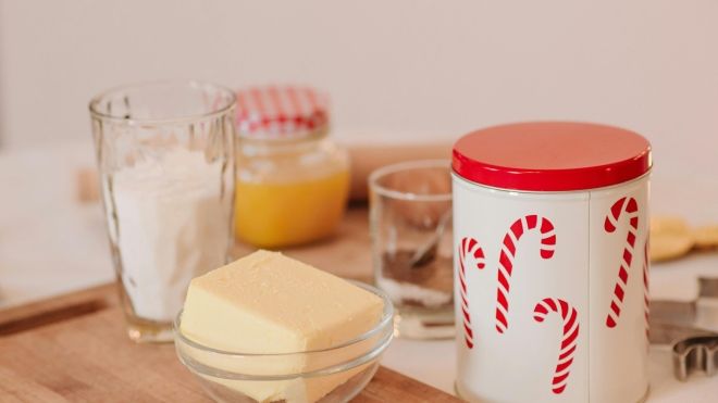Christmas tin with baking supplies