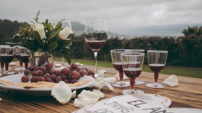 Wine and food picnic